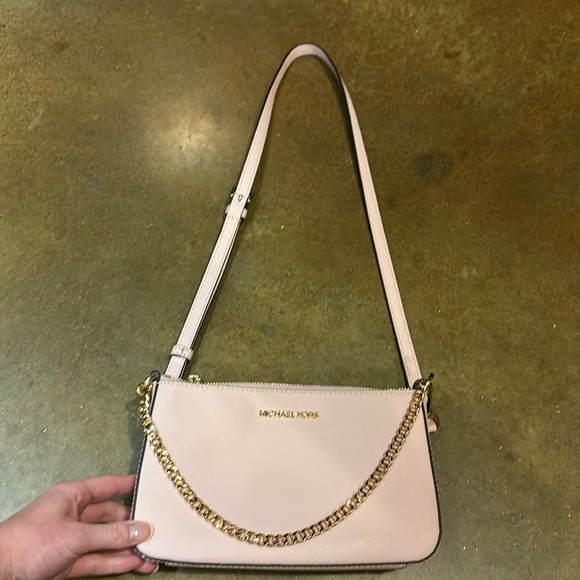 Michael Kors Jet Set Medium Saffiano Leather Crossbody Bag - Picture 4 of 10